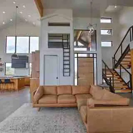 Skybridge Bear Lake Sleeps 61-75 With Condo Add-On